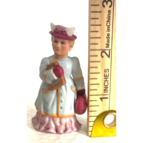 Vintage Lefton, Libby Thatcher Teacher 1994 Porcelain Figurine Colonial Village - Picture 6 of 7